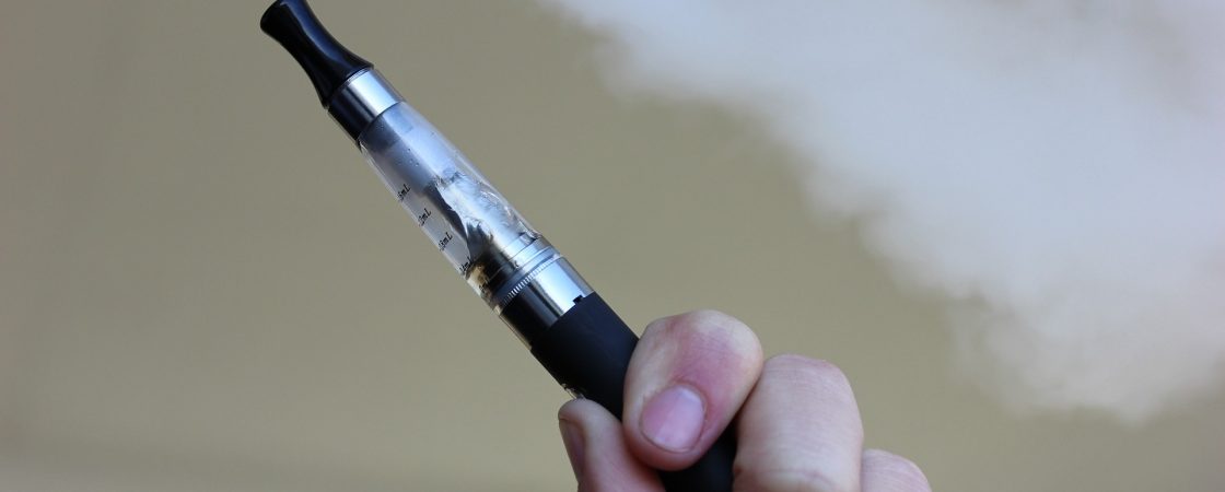 Les cigarettes électroniques : une alternative sûre aux cigarettes conventionnelles ?